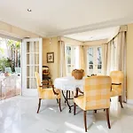Home2book Timeless Elegance Villa, Cristianos